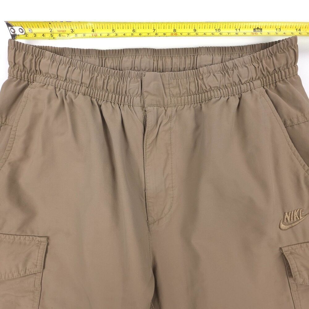 NEW Nike Sportswear Utility Cargo Trousers Athleisure Gorpcore Streetwear Brown - Picture 3 of 10